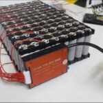 Wie lade ich einen 18650-Akku mit bms auf?