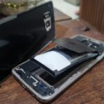 why lithium ion battery swell